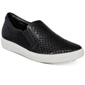 🐧Ecco laser cut slip on